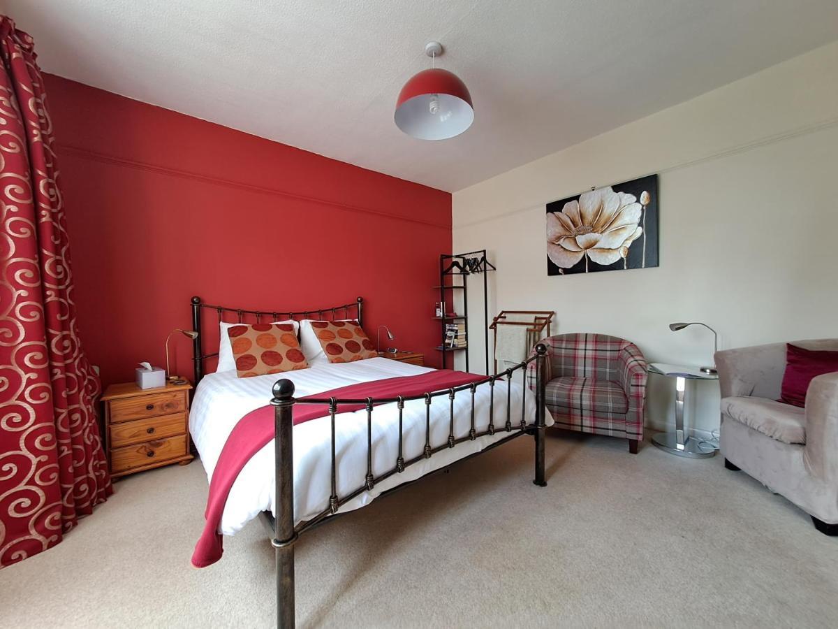 Quiet Comfortable Patcham Studio Free Parking Hallway Shared With Host Apartment Brighton Exterior foto